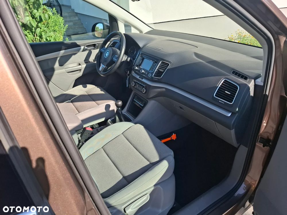Volkswagen Sharan 2.0 TDI BlueMotion Technology Life - 10