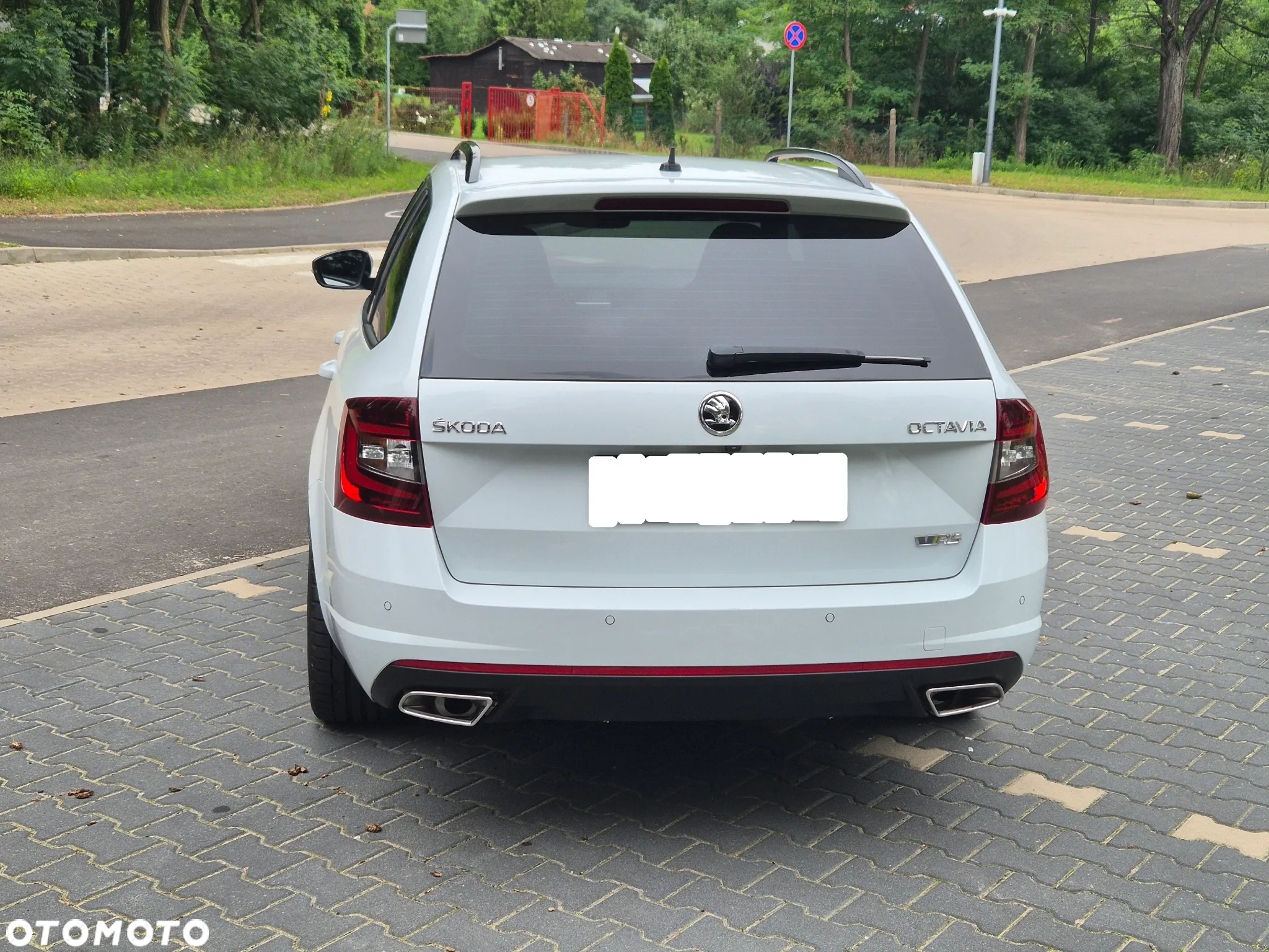 Skoda Octavia 2.0 TSI RS 245 - 14