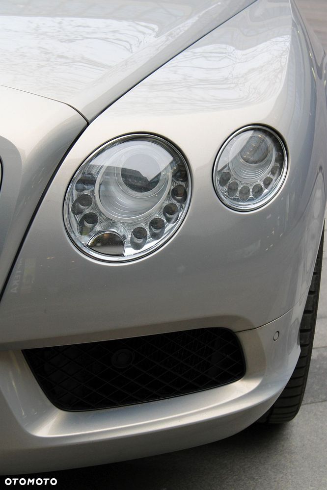 Bentley Continental GT - 9