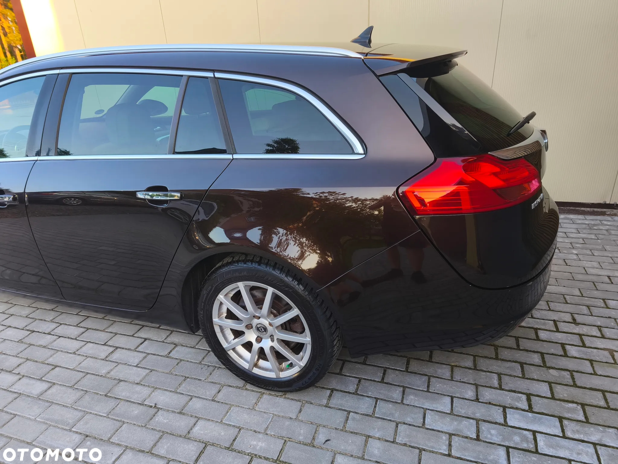 Opel Insignia 2.0 CDTI Sports Tourer - 4
