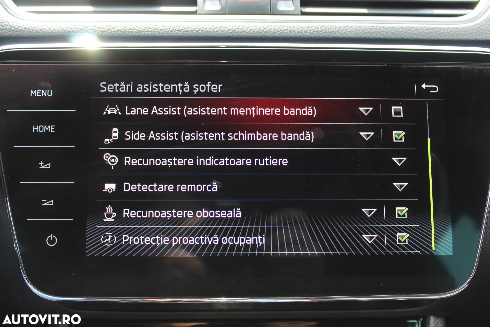 Skoda Superb 2.0 TDI 4X4 DSG Sportline - 30