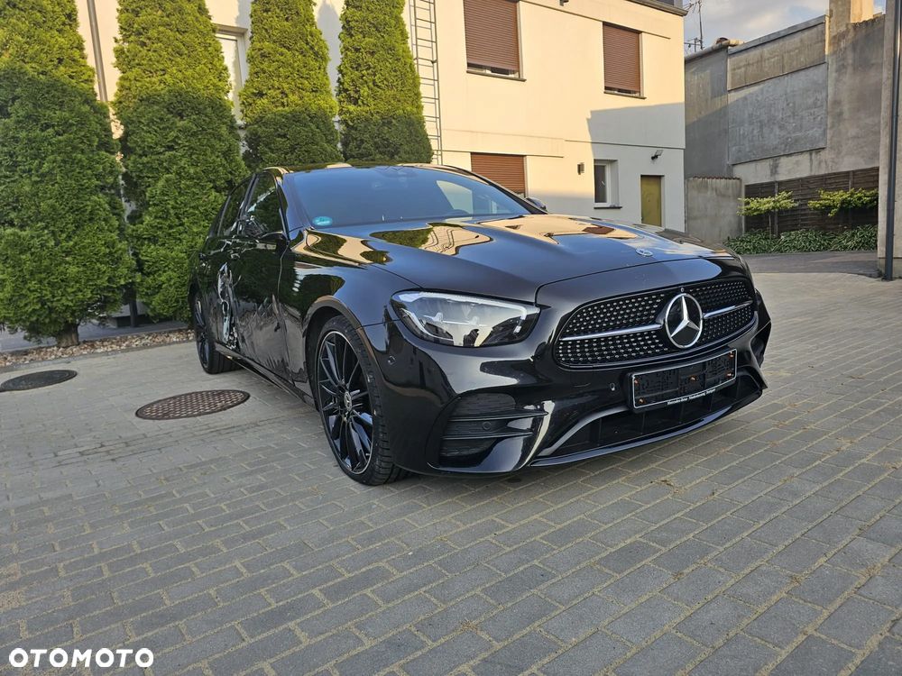 Mercedes-Benz Klasa E 300 9G-TRONIC AMG Line - 5