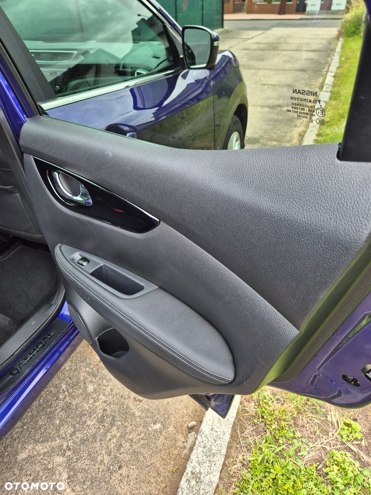 Nissan Qashqai 1.6 DCi Acenta Xtronic EU6 - 17