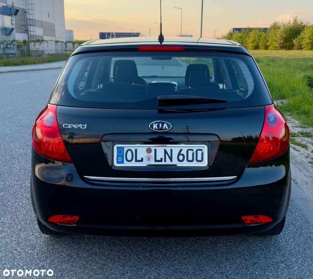 Kia Ceed 1.6 Comfort - 3