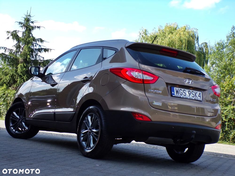 Hyundai ix35 1.6 2WD Fifa World Cup Edition - 4