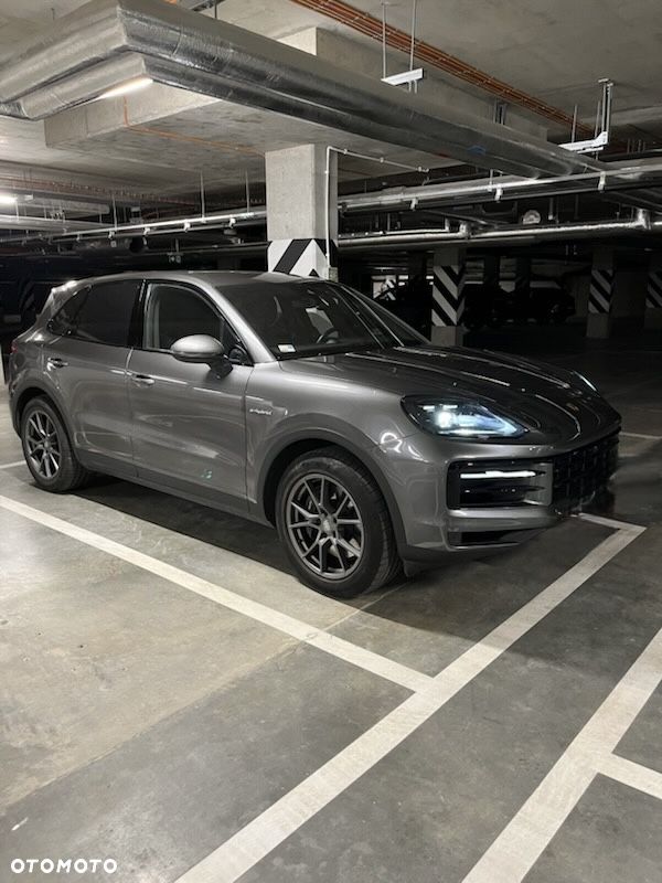 Porsche Cayenne - 3