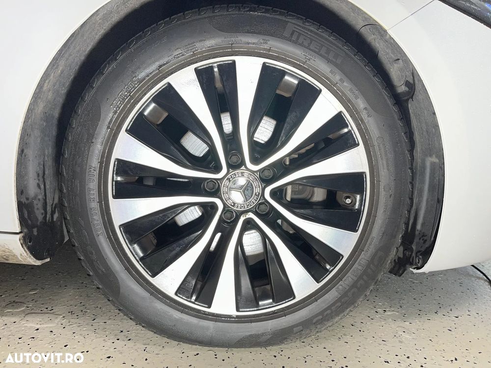 Mercedes-Benz A 180 7G-DCT Advanced Progressive - 27