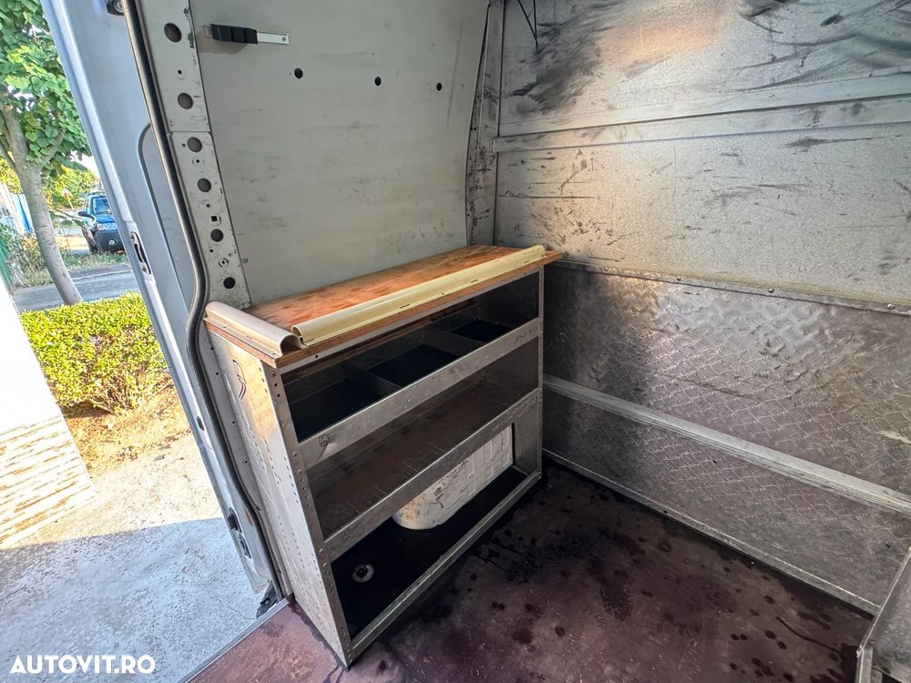 Renault Master - 24
