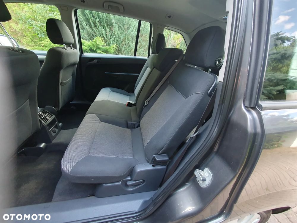 Opel Zafira 1.6 Edition - 10