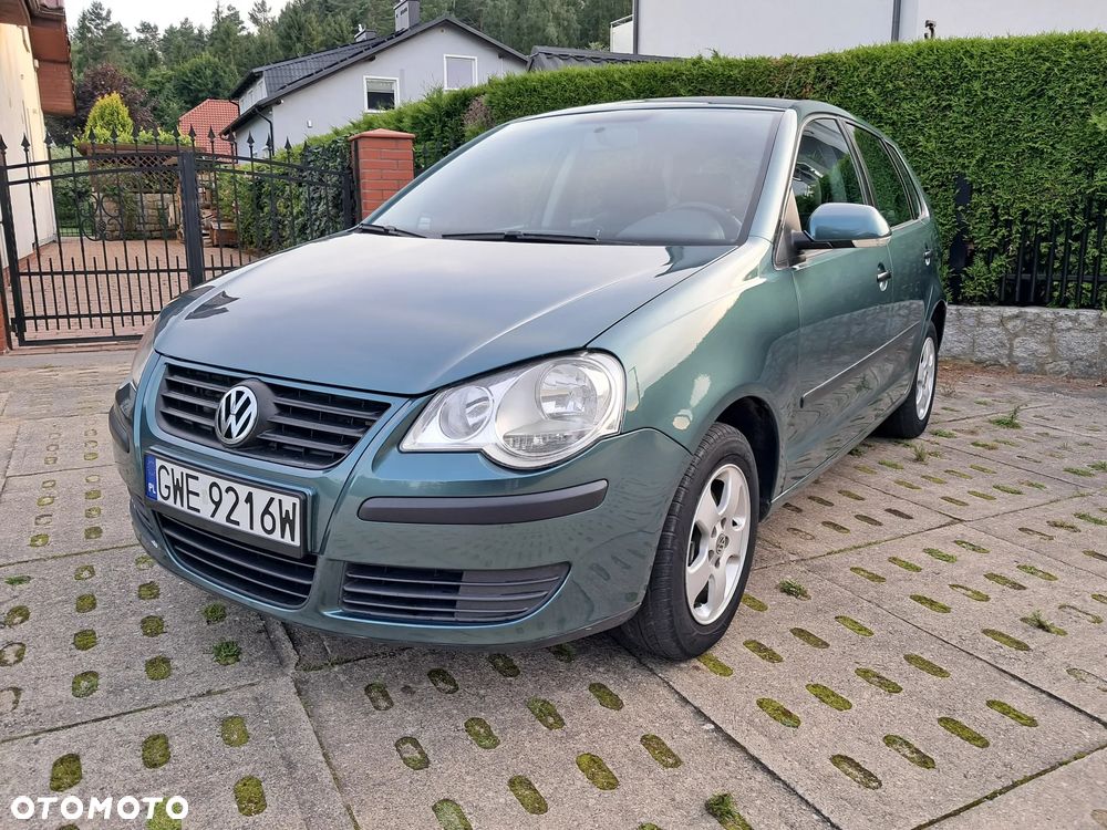 Volkswagen Polo 1.4 16V Comfortline - 20