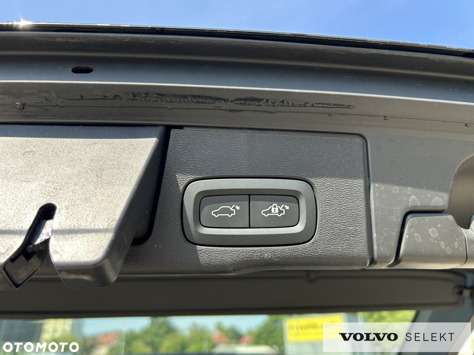 Volvo XC 60 - 25