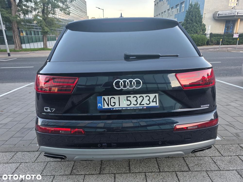 Audi Q7 - 6