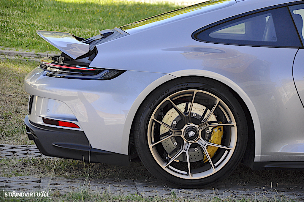 Porsche 911 (992) GT3 Touring Package - 18