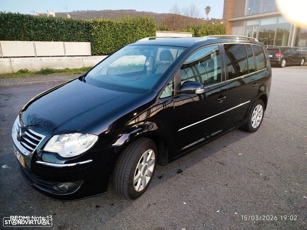 VW Touran 2.0 TDI Highline 7L - 3