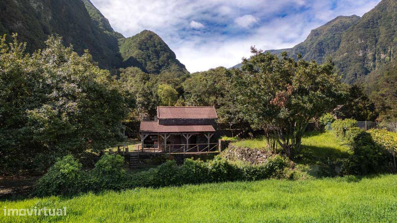 Palheiro | Chão da Ribeira com 1657m2 - Grande imagem: 5/26