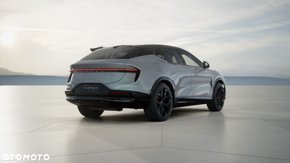 Lotus Eletre - 4