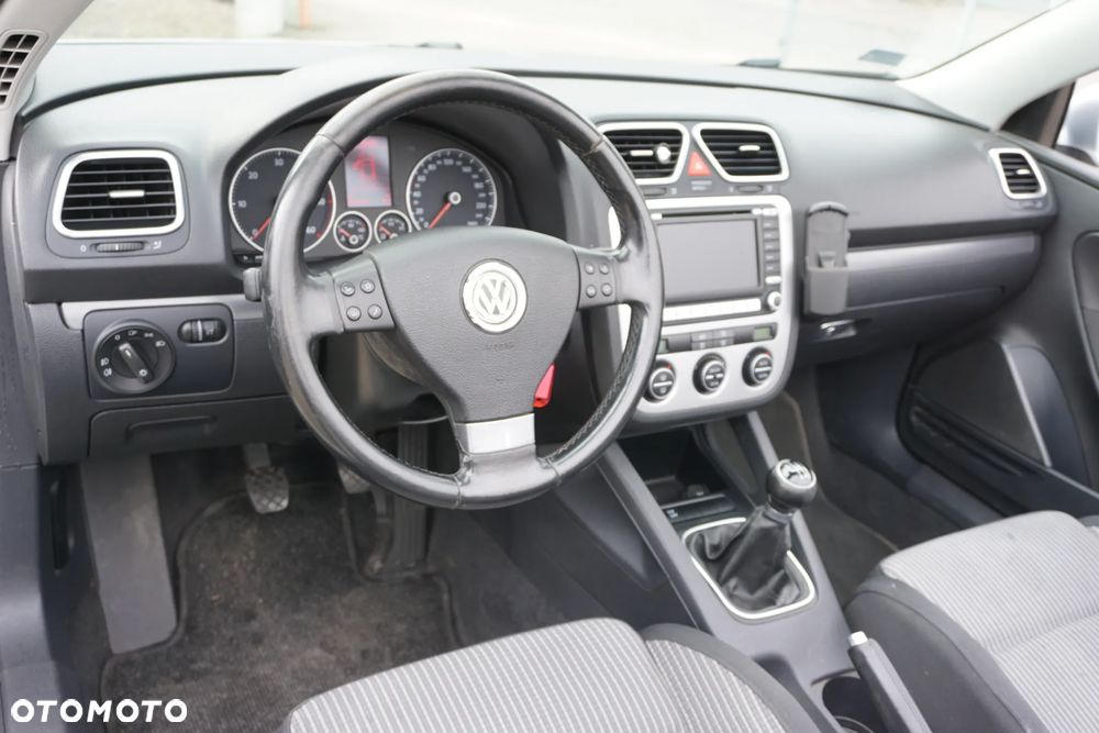 Volkswagen Eos 2.0 TDI DPF Sport & Style - 13