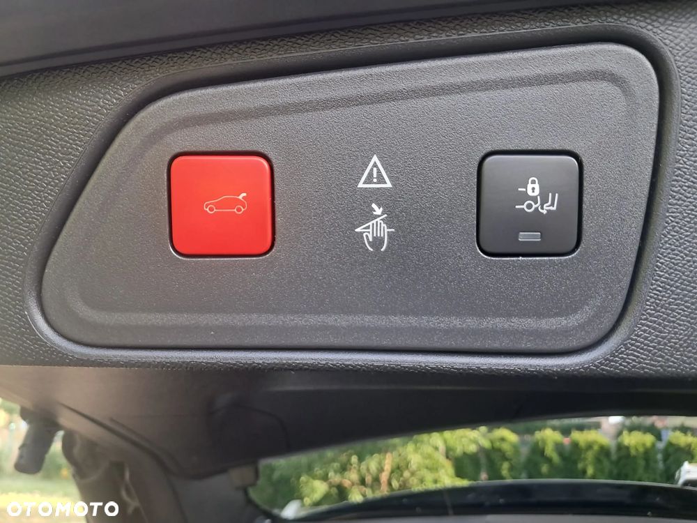 Peugeot 3008 PureTech 130 Stop & Start GPF Allure - 9