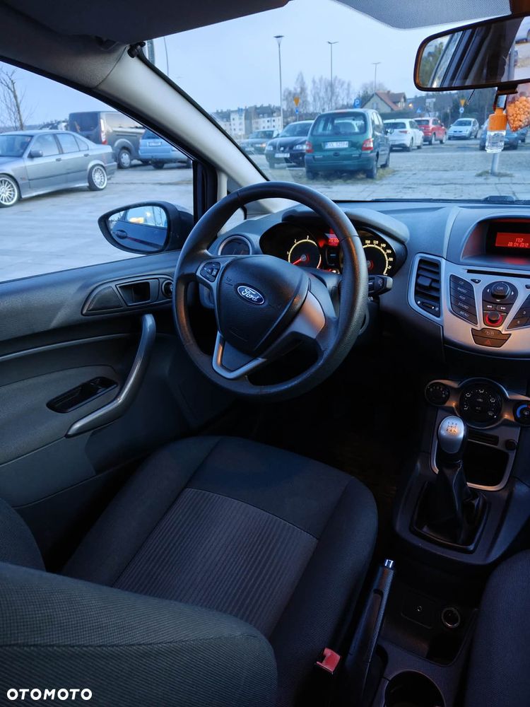 Ford Fiesta - 7
