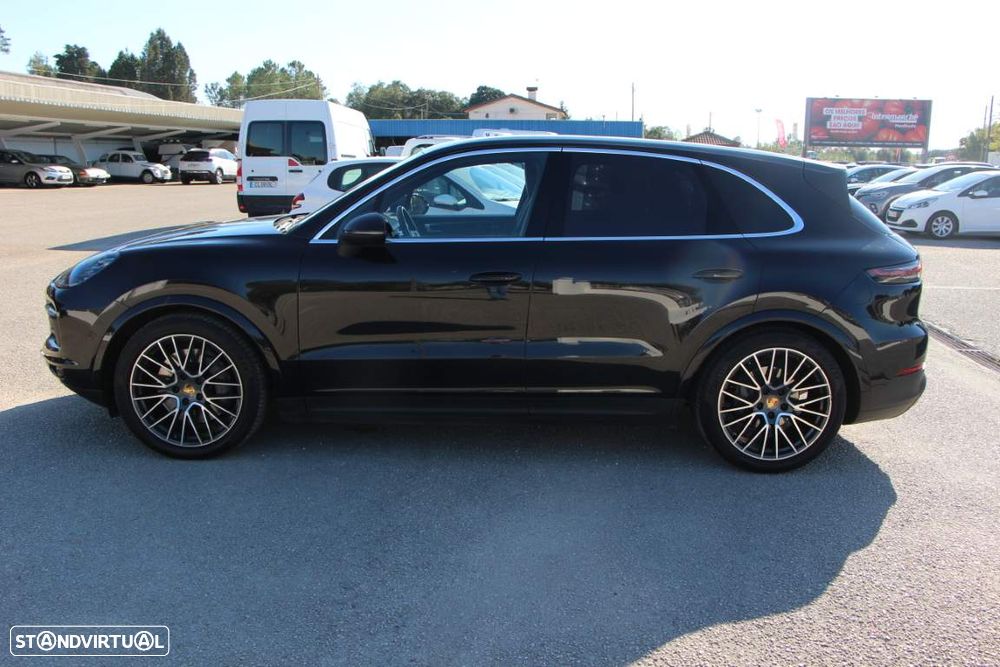 Porsche Cayenne S - 12