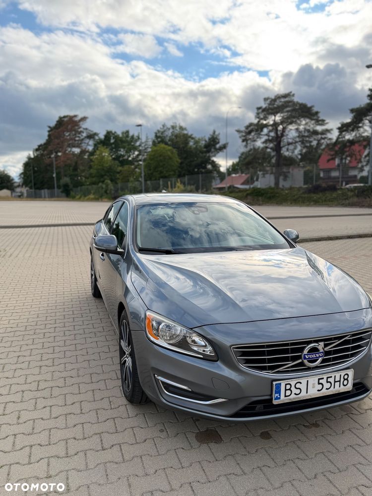 Volvo S60 T5 Geartronic Momentum - 26