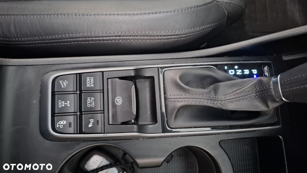 Hyundai Tucson 1.6 T-GDi Premium 4WD DCT - 16