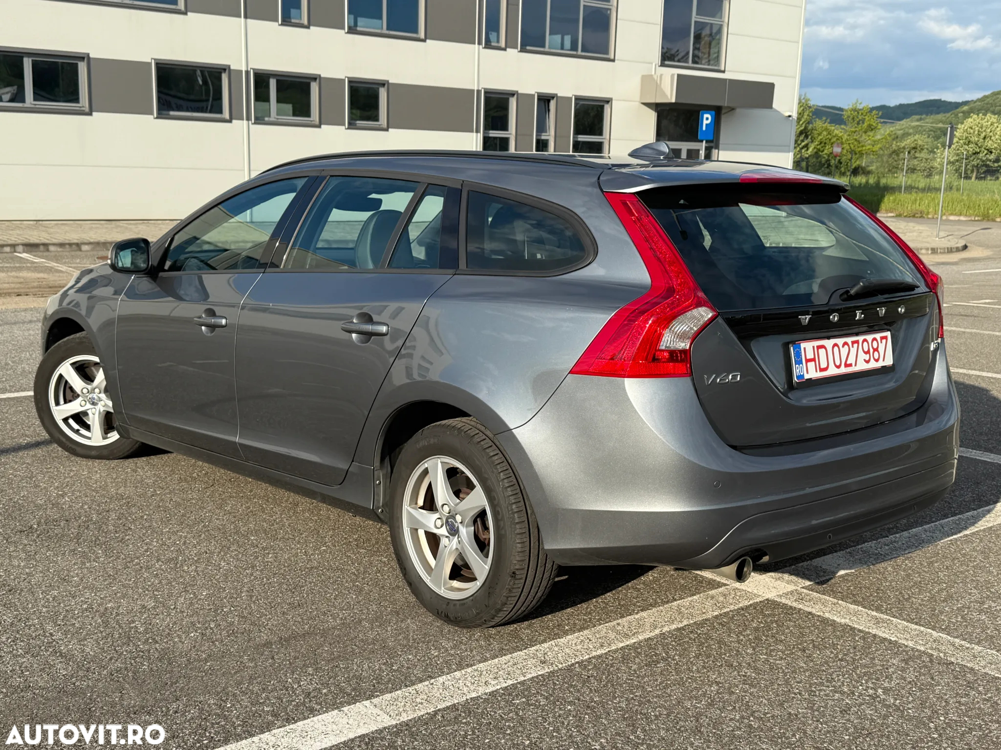 Volvo V60 D3 Geartronic Linje Business - 3