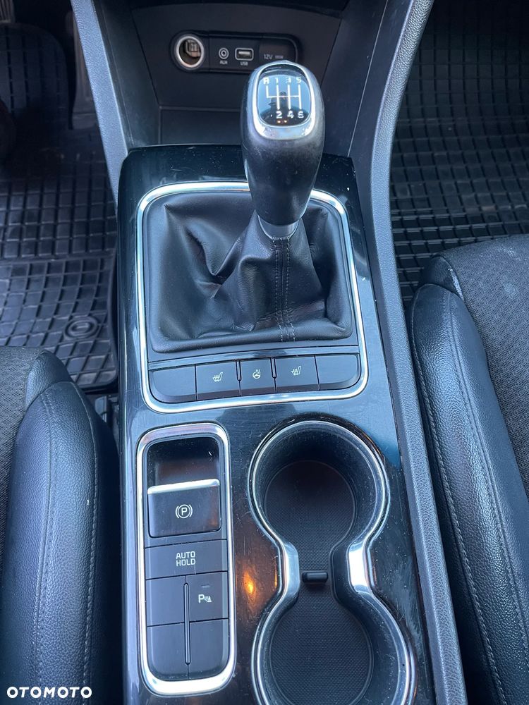 Kia Optima - 12