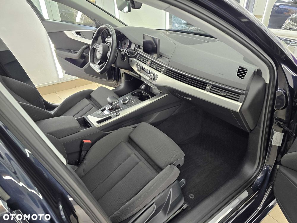 Audi A4 Avant - 7
