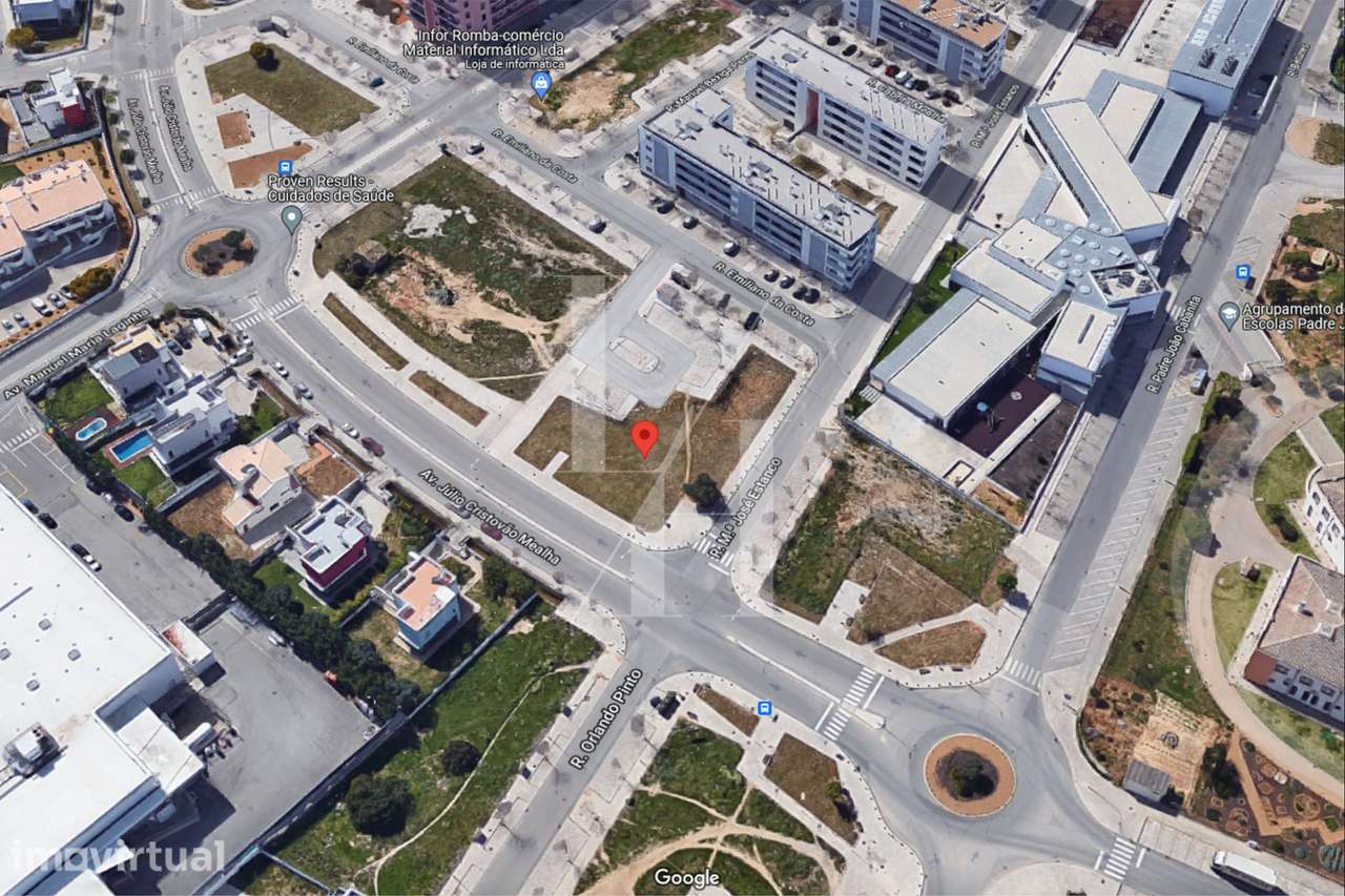 Terreno urbano para construção de 8 apartamentos T3 em S. Clemente, Lo - Grande imagem: 2/7