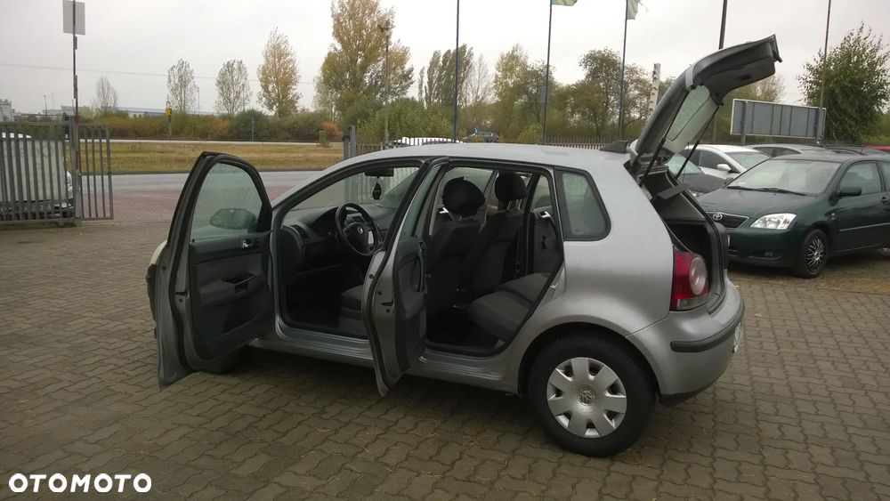 Volkswagen Polo - 15
