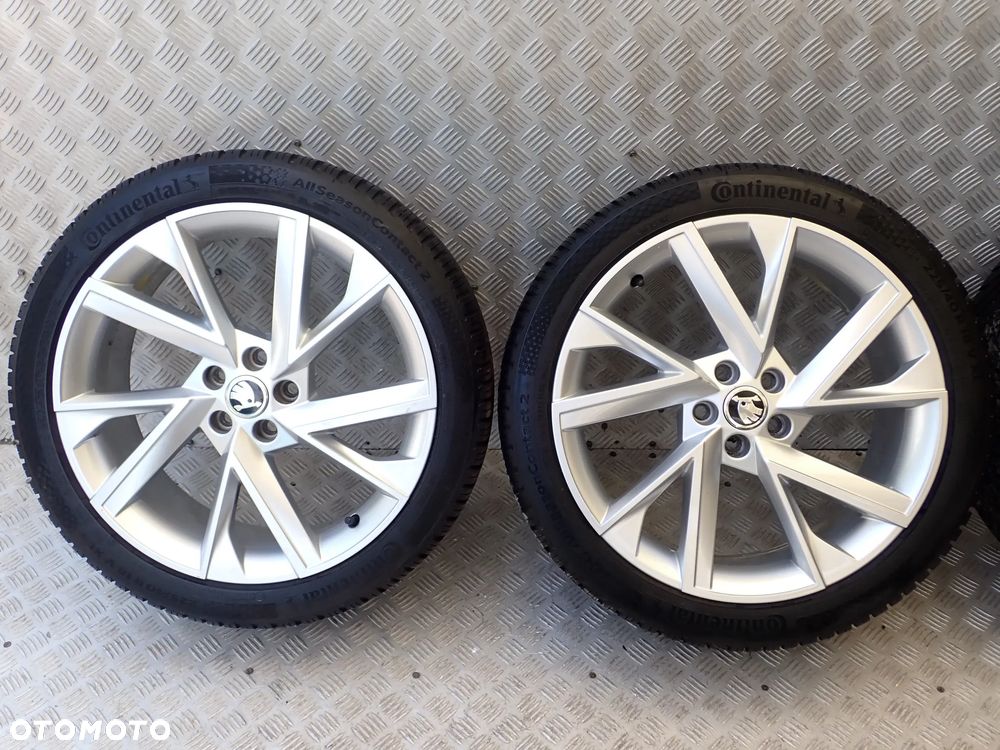FELGI ALUMINIOWE SKODA 7JX18  ET 39  5X100  657601025A/G - 3