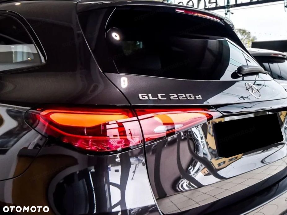 Mercedes-Benz GLC 220 d mHEV 4-Matic AMG Line - 10