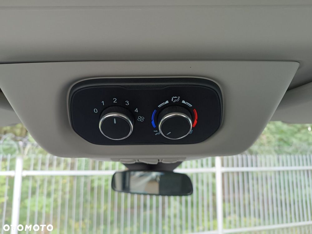 Ford Transit - 31