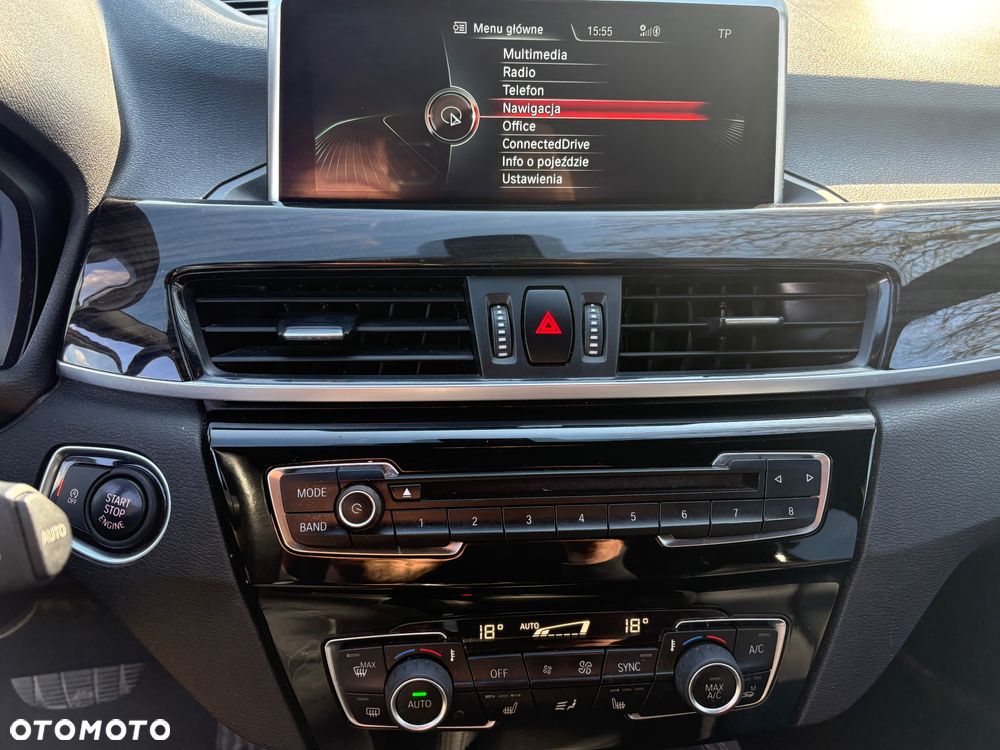 BMW X1 xDrive20i - 21