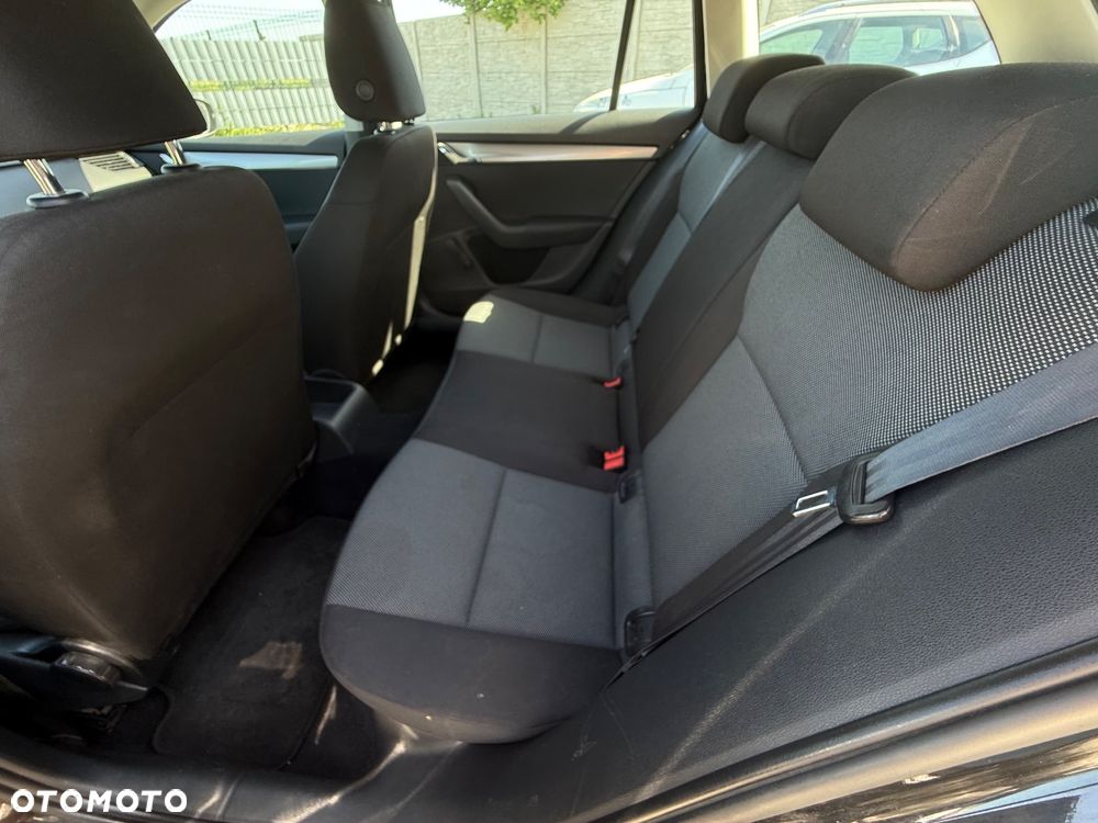 Skoda Octavia 1.6 TDI (Green tec) Active - 10