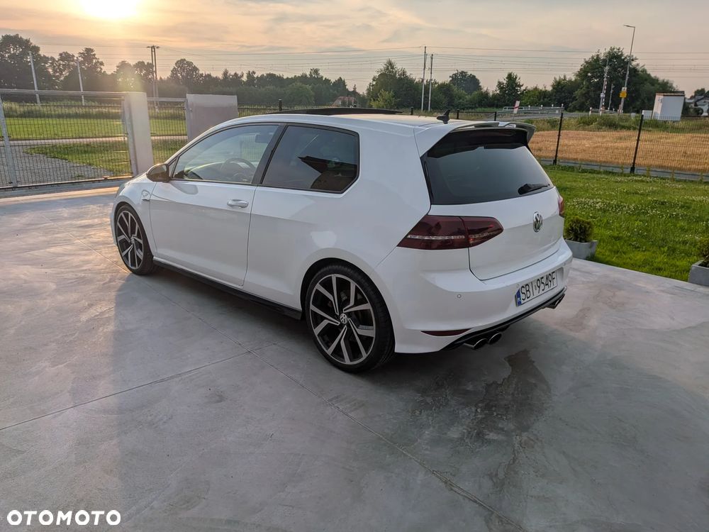 Volkswagen Golf R 4Motion BlueMotion Technology - 6