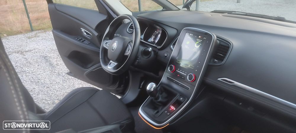 Renault Grand Scénic - 11