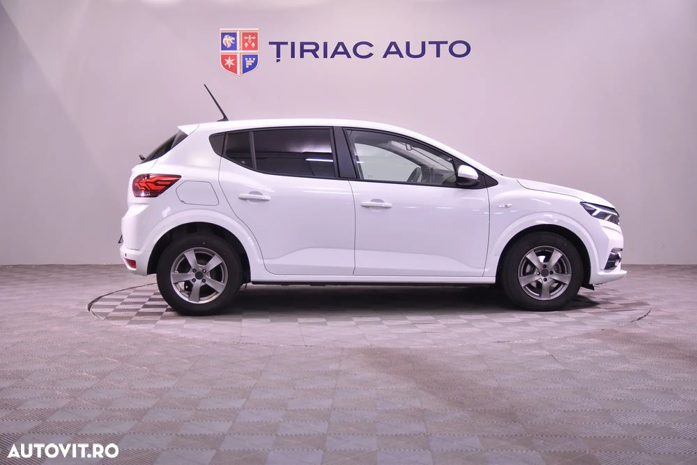 Dacia Sandero - 6