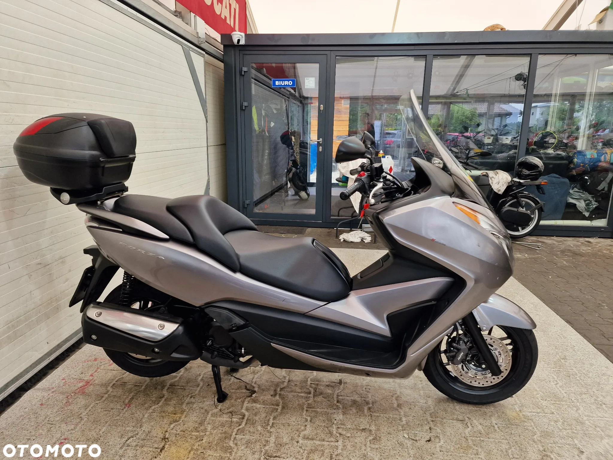 Honda NSS - 17
