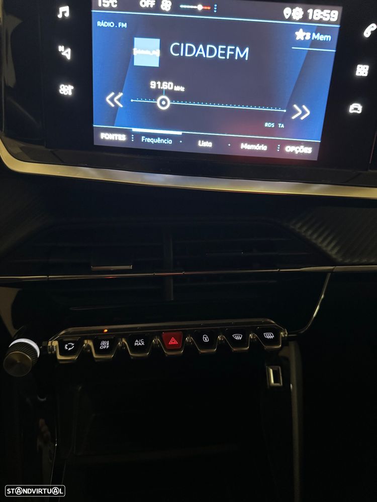 Peugeot 208 1.2 PureTech Allure - 22