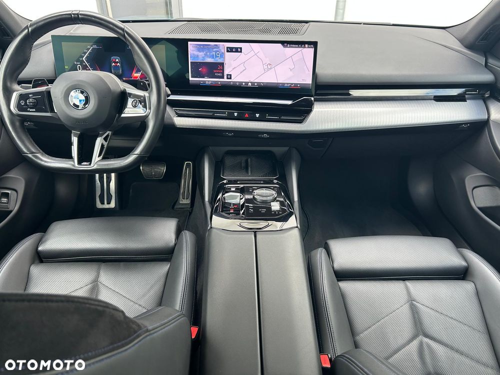 BMW Seria 5 520d mHEV M Sport - 11