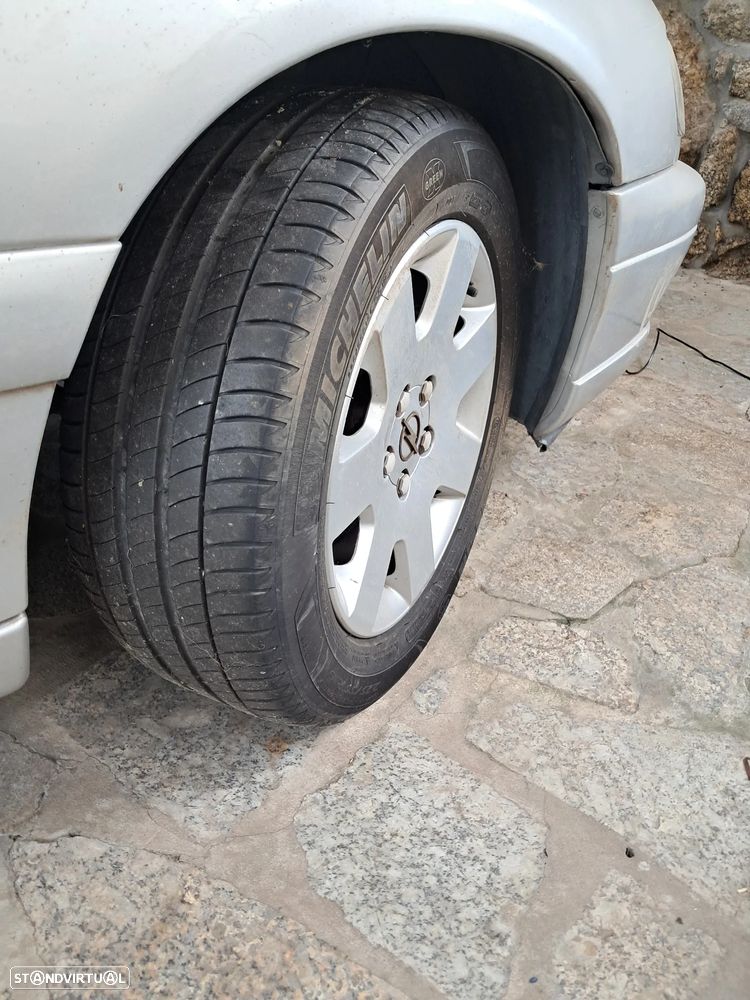 Opel Omega 2.2 Elegance - 11