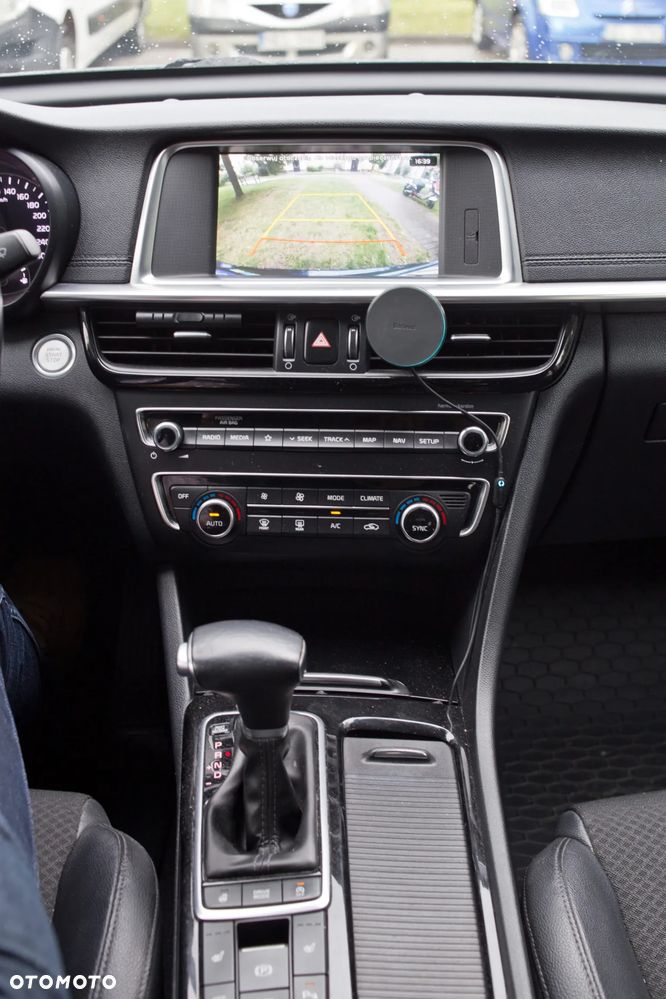 Kia Optima 1.6 T-GDI L DCT - 18