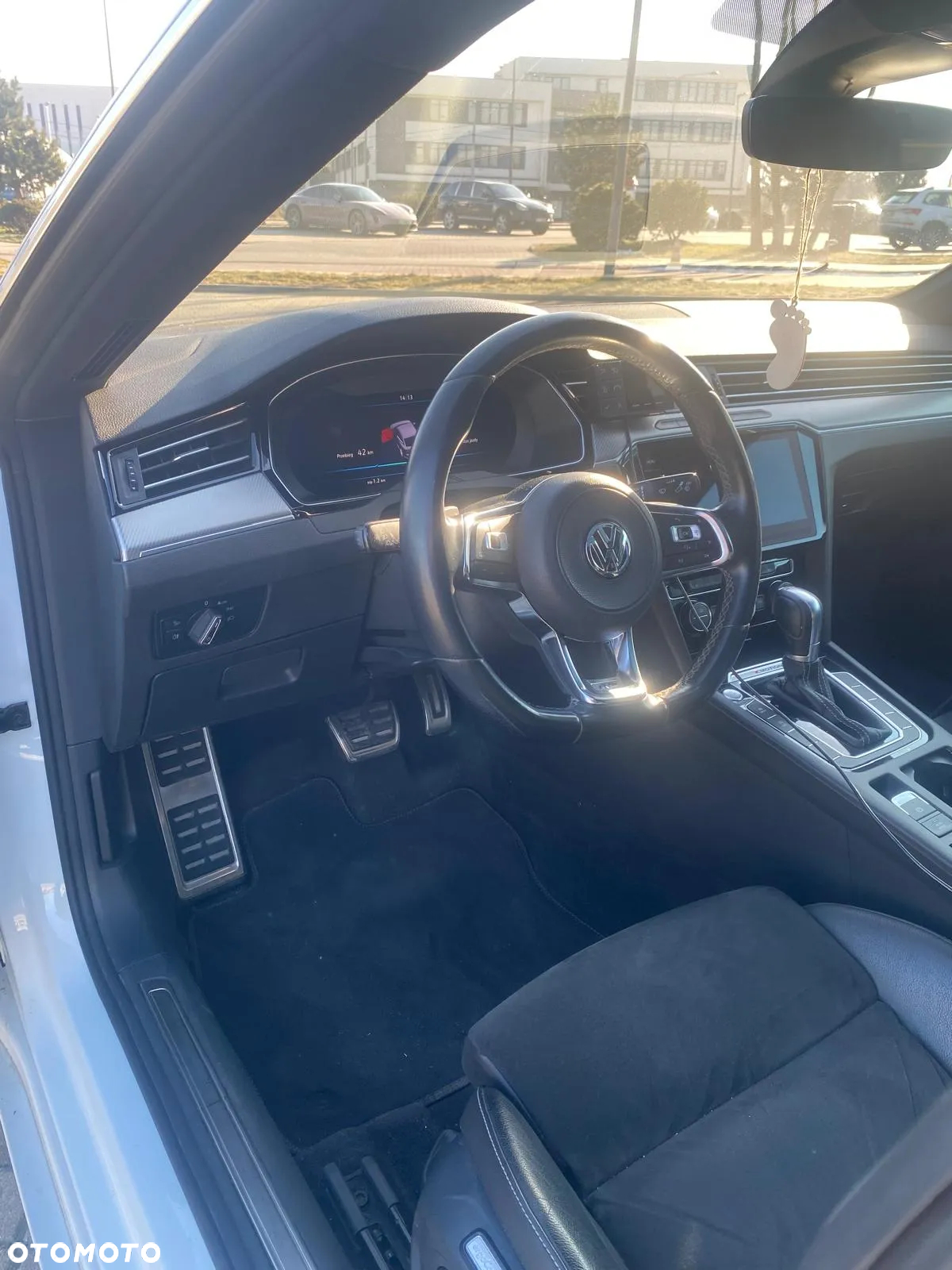 Volkswagen Arteon 2.0 TDI Bi-Turbo SCR 4Mot R-Line DSG - 10