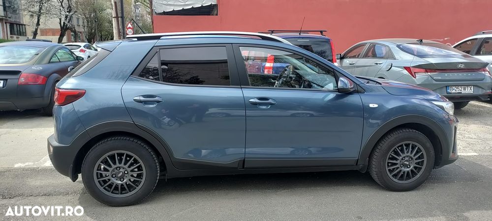 Kia Stonic 1.4 GSL Urban - 3