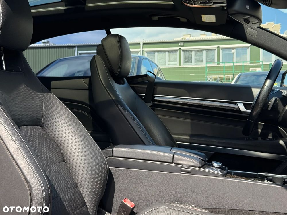 Mercedes-Benz Klasa E - 29