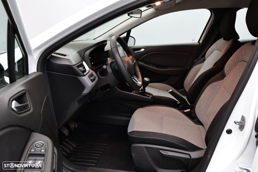 Renault Clio 1.0 TCe Evolution - 45