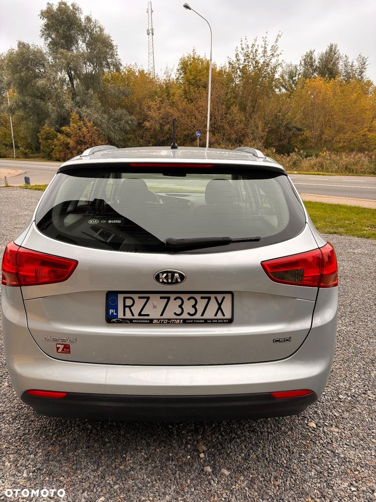 Kia Ceed - 6