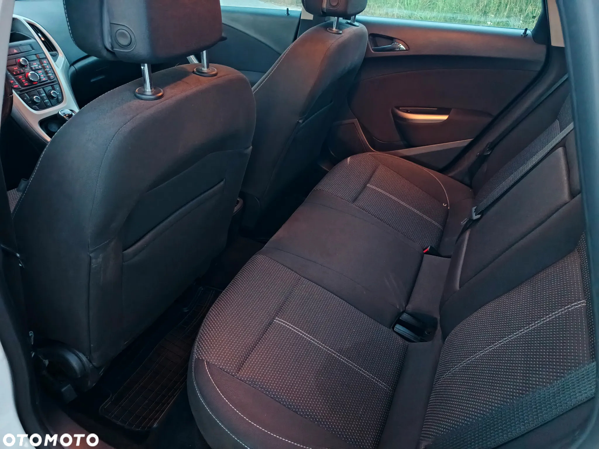 Opel Astra 1.4 Turbo Cosmo - 21